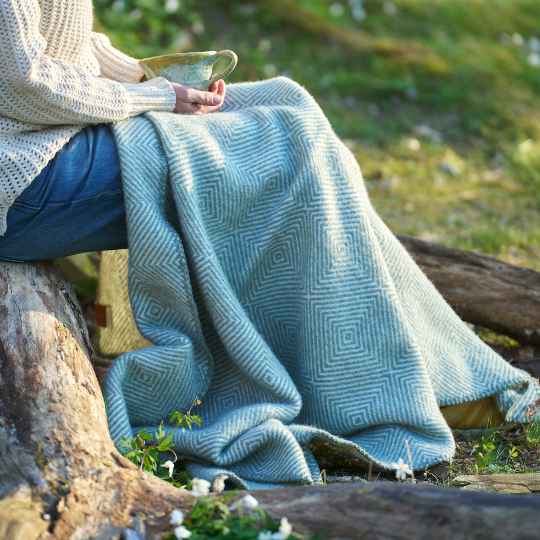 spring wool throws and blankets