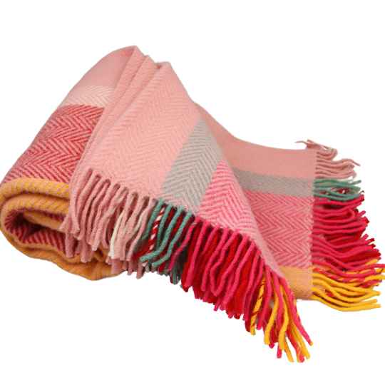 Birka Flower wool throw colours