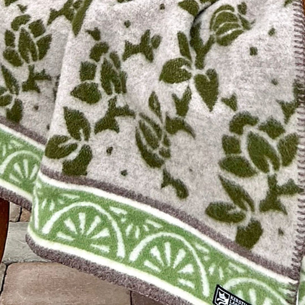 Jugend Green closeup