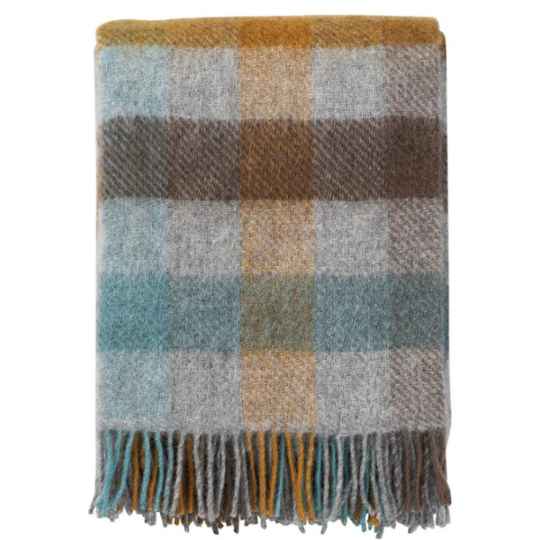 Gotland turquoise plaid blanket