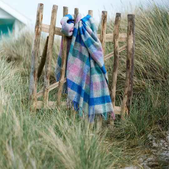 Gotland Pastle check wool throw