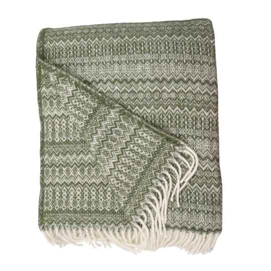 green fair isle wool throw