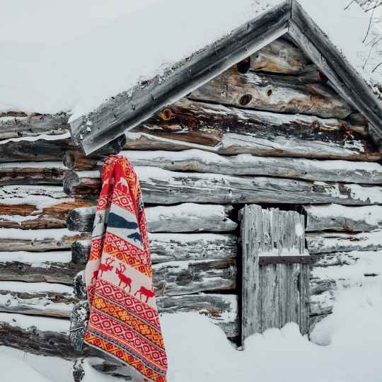 Sarek wool blanket outside