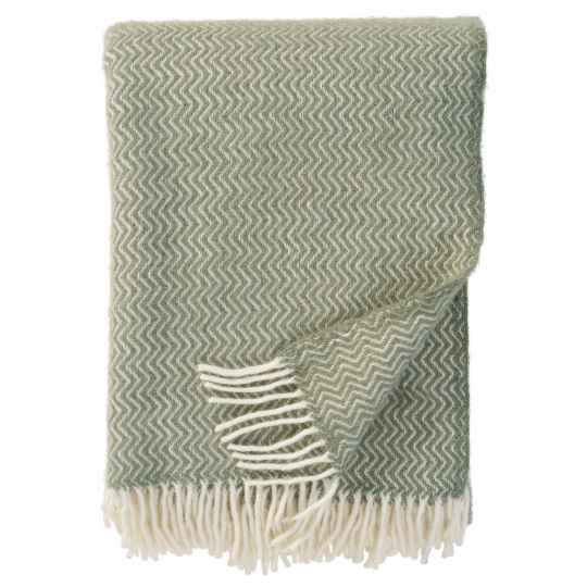 sorbet pistachio green lambswool throw