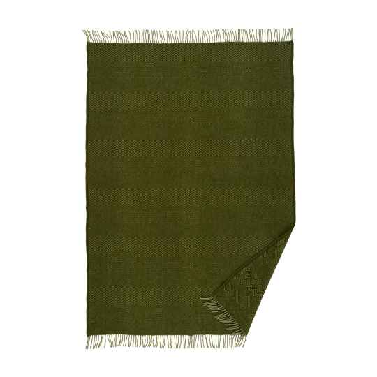 zig zag basil green lambswool throw showing fringes