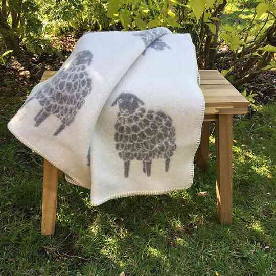 JJ Textiles Mima Sheep Wool Blanket fold